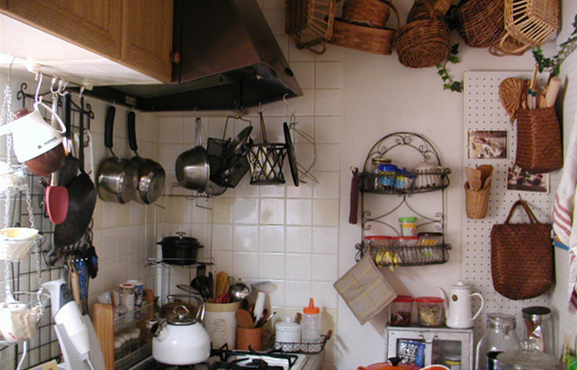 雜亂的廚房1.png 雜亂的廚房1.png