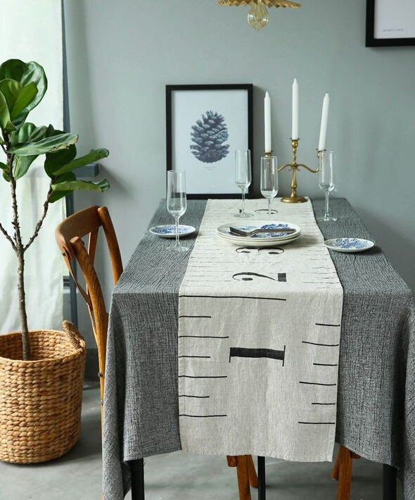 餐桌布遮擋.jpg 餐桌布遮擋.jpg